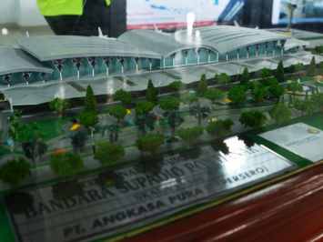 bandara supadio
