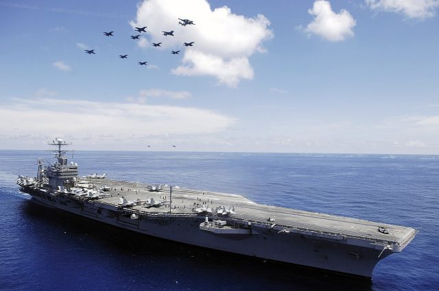 kapal induk uss abraham lincoln
