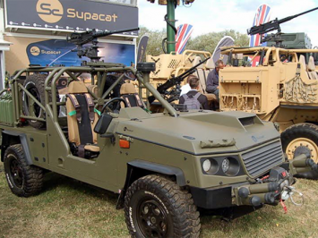 Kendaraan Intai LRV 400