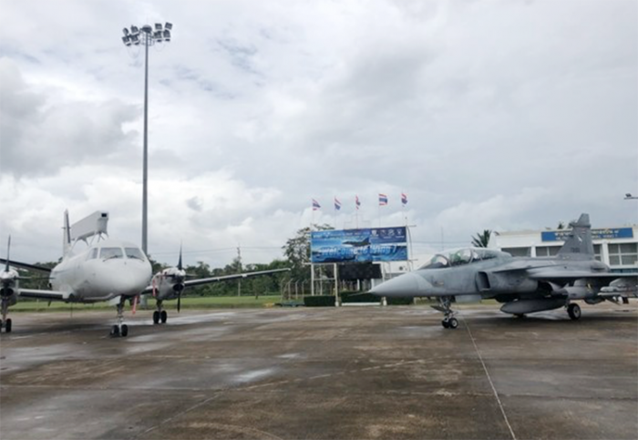 Saab Erieye dan Gripen