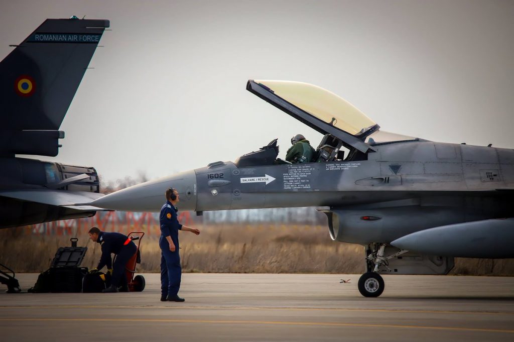 F-16 Rumania