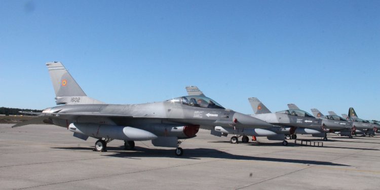 F-16 Rumania