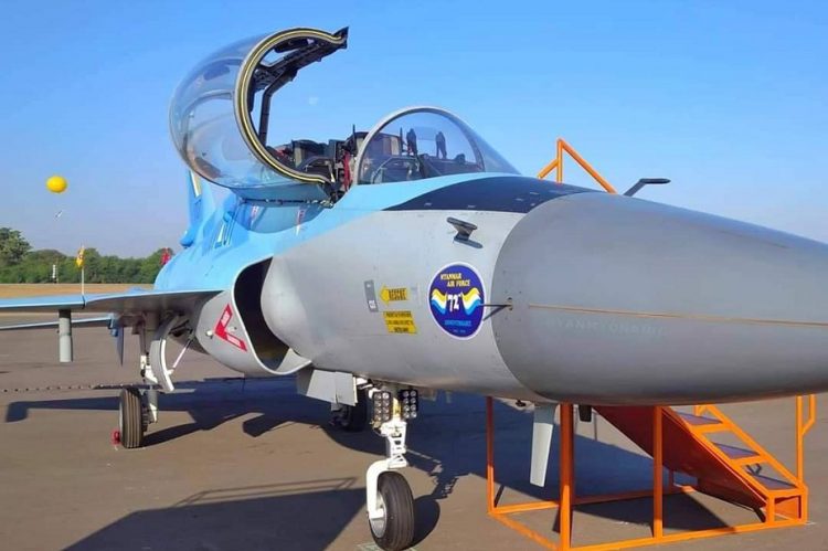 JF-17B