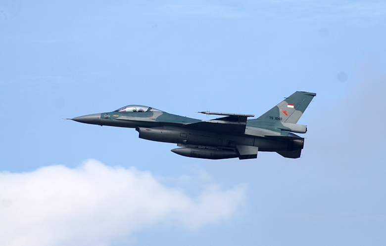 F-16C TNI AU_Roni Sontani