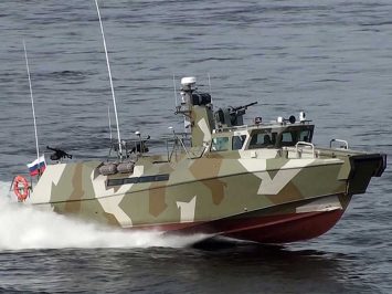 Raptor Boat