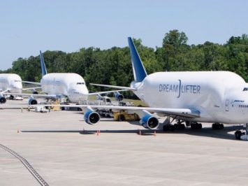 Boeing 747 Dreamlifter
