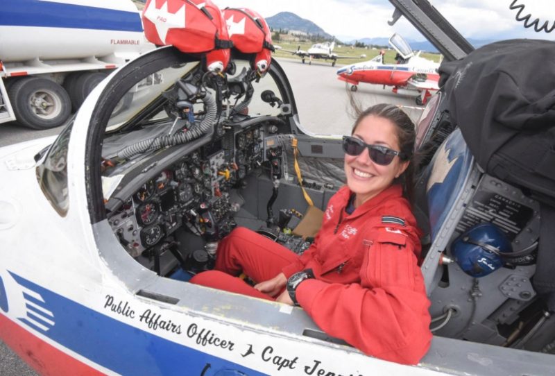 Capt Jennifer Casey - Snowbirds