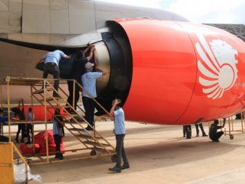 Perawatan dan Sterilisasi Pesawat Lion Air Group 5