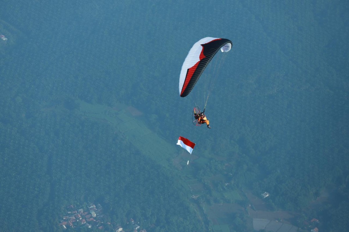 Pemecahan rekor paramotor