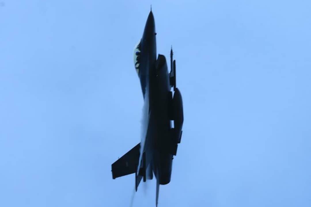 Dogfight F-16 Skadron Udara 3