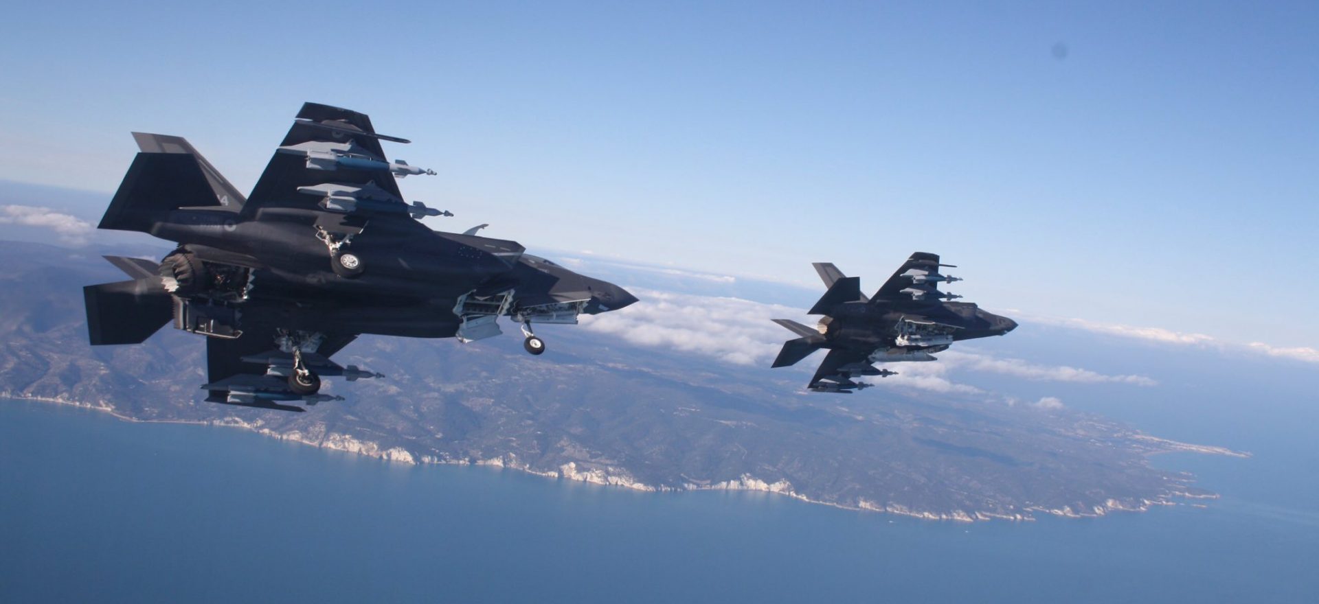 F-35A dan F-35B_AU Italia