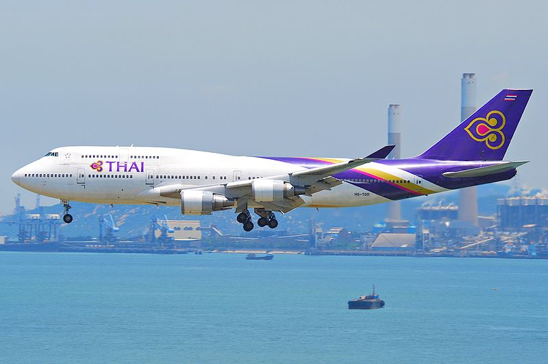 Thai 747-400