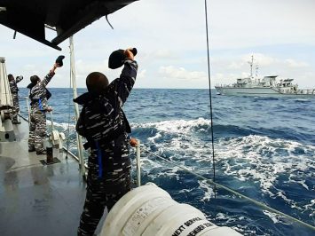 KRI Siada-862_ dan KD Jerai-12