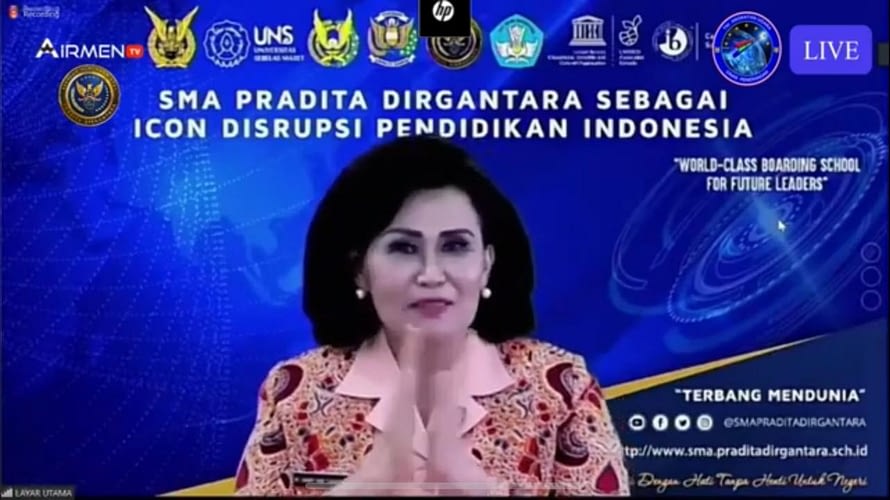 Ny Nanny Hadi Tjahjanto_
