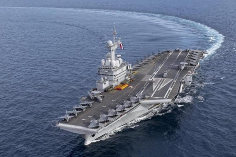 Charled de Gaulle aircraft carrier