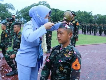 Mandi Suci Taruna tingkat IV AAU_1