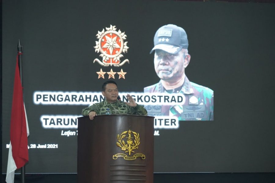 Pangkostrad Dudung Abdurahman di Akmil