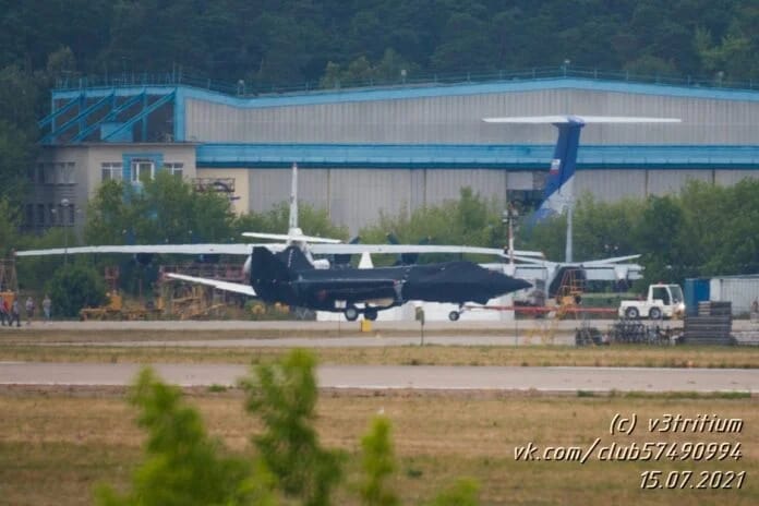 Pesawat tempur ringan baru Rusia_