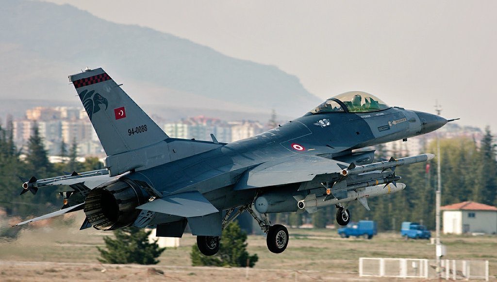Turkish F-16