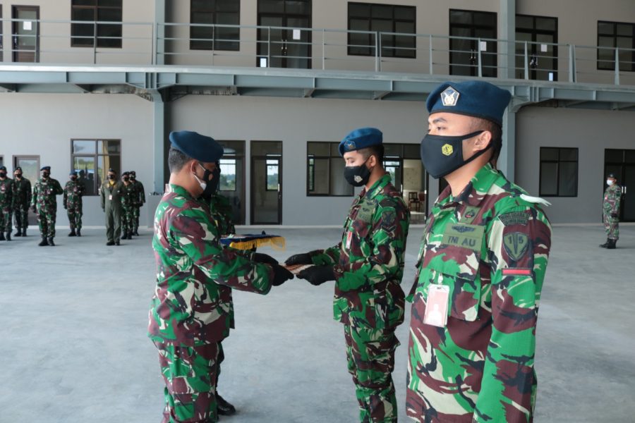 Tupdik kualifikasi teknisi pesawat Sukhoi dan T-50i