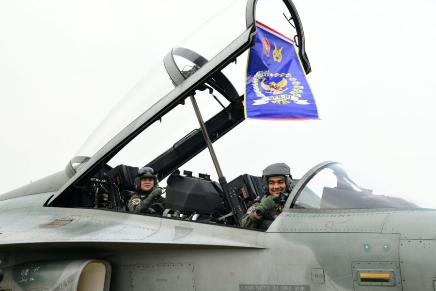 Ketua DPR terbang dengan T-50i