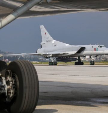 Rudal Kh-32 di Tu-22M3
