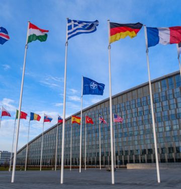 Bendera negara-negara NATO