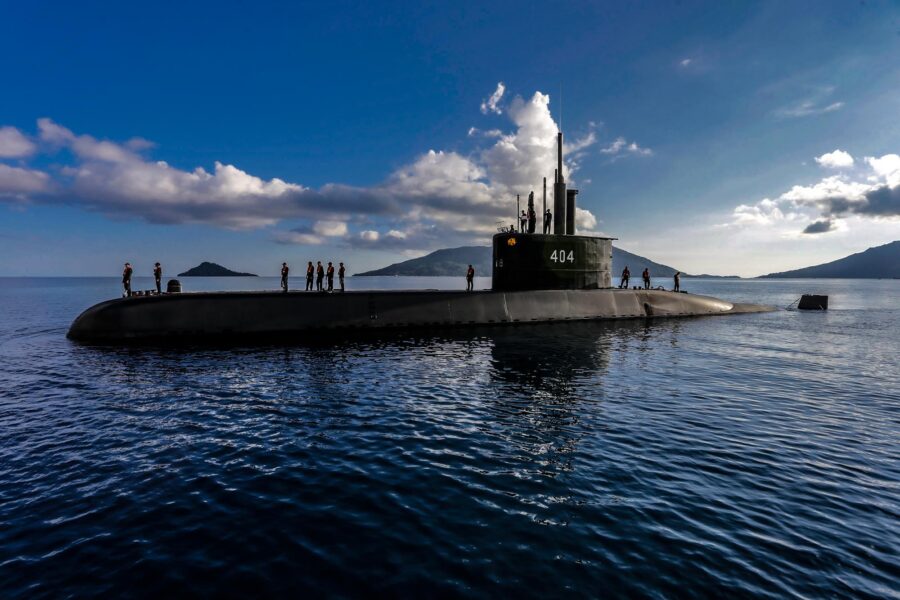 KRI Ardadedali-404 tiba di Natuna