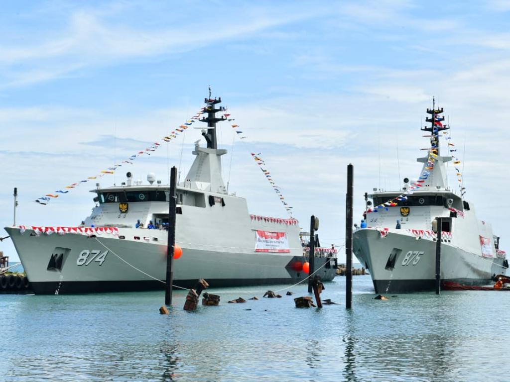 KRI Dorang dan KRI Bawal_