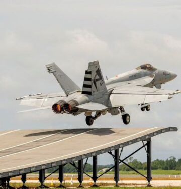 Boeing Super Hornet di India