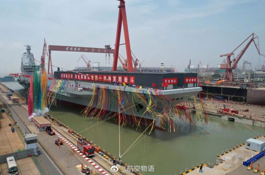 Kapal Induk China CV-18 Fujian