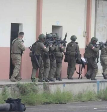 Latihan Kopasgat - US SFOD