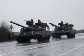 Tank Rusia bergerak ke Mariupol_Reuters