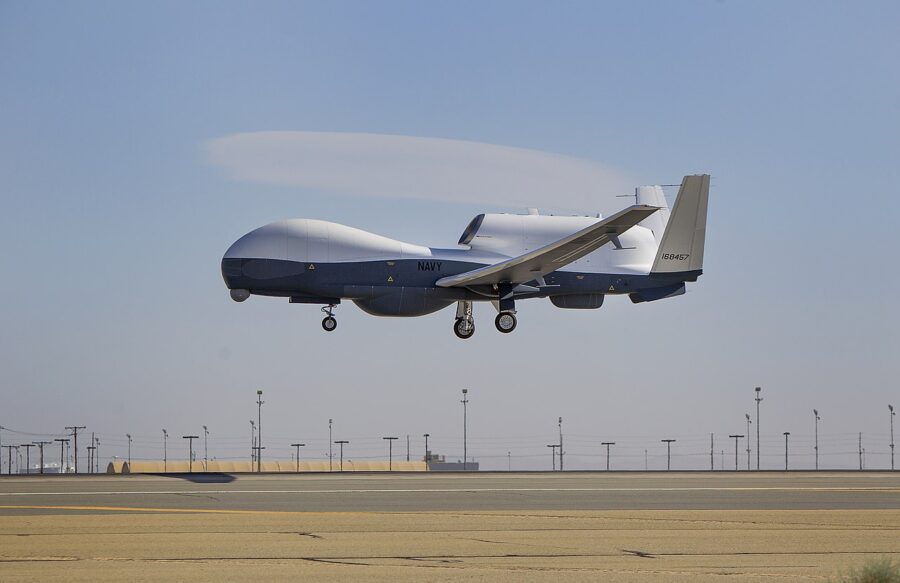 MQ-4C_Triton_flight_testing