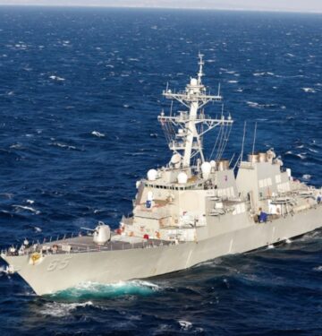 USS Benfold DDG-65