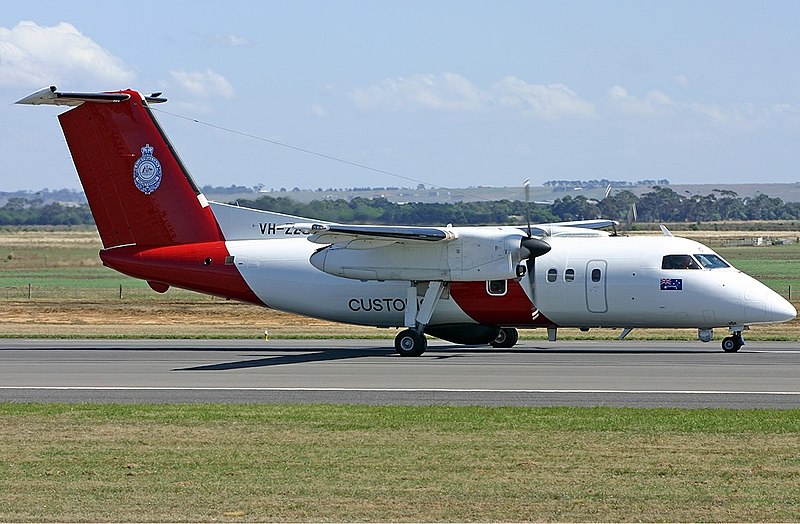 Dash 8 Cobham