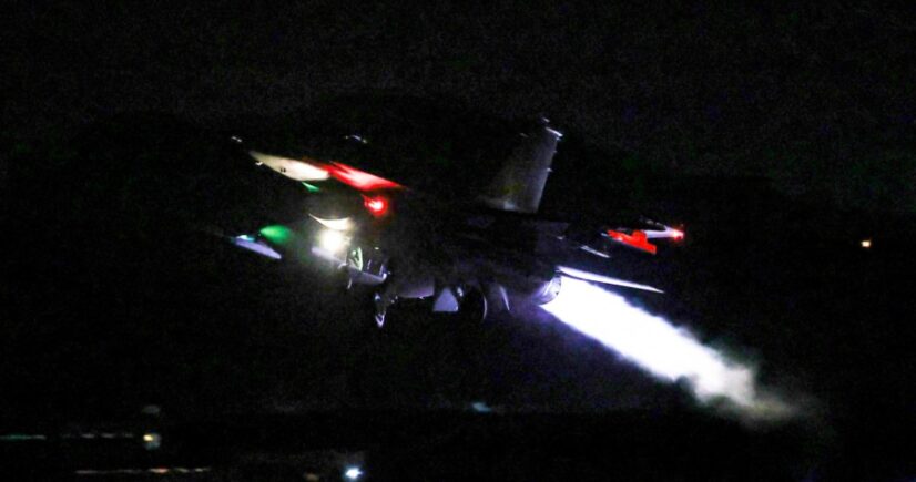 F-16V Taiwan demonstrasi kemampuan pada malam hari
