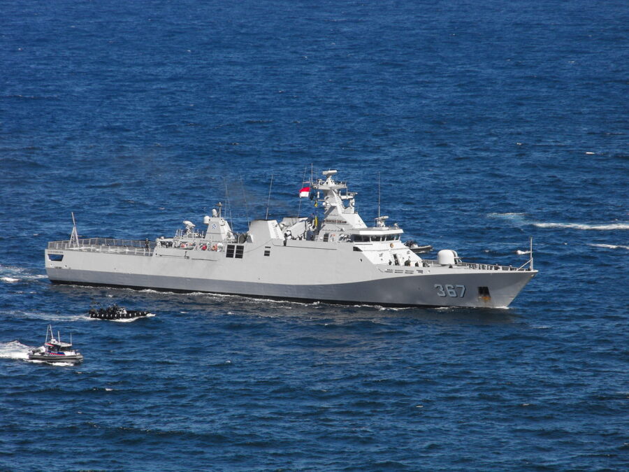 KRI Sultan Iskandar Muda-367_