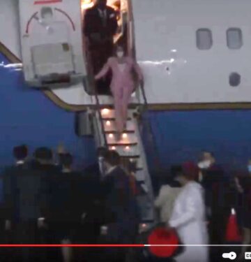 Nancy Pelosi Tiba di Taiwan_malam