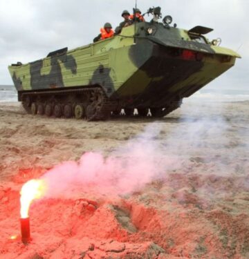 Ranjau anti-pendaratan pasukan di pantai PDM-MD Rusia