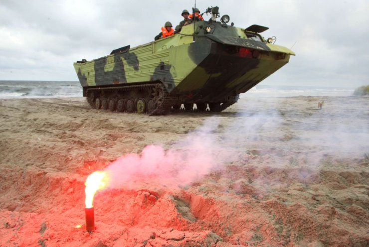 Ranjau anti-pendaratan pasukan di pantai PDM-MD Rusia