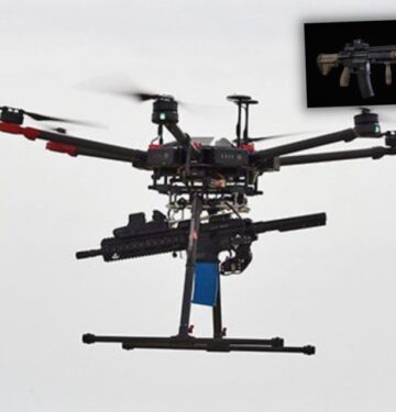 Drone AVATAR dilengkapi dengan senapan serbu HK416