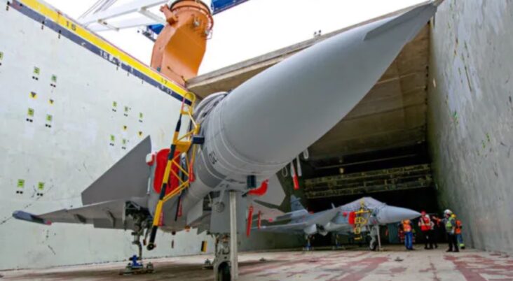 Dua pesawat F-39E Gripen kembali tiba di Brasil