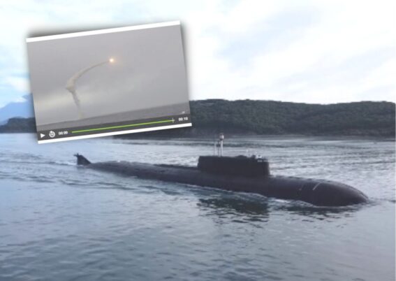 Kapal selam Novosibirsk luncurkan rudal Oniks di Kutub Utara