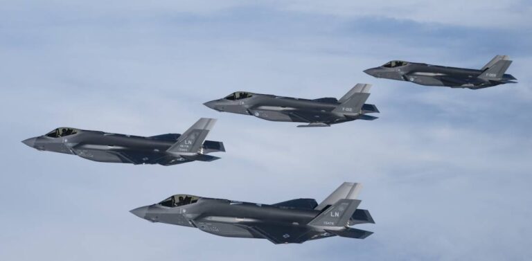 Los F-35 escanean Ucrania en busca de sistemas de defensa aérea rusos