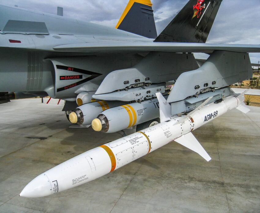 Rudal AGM-88 HARM