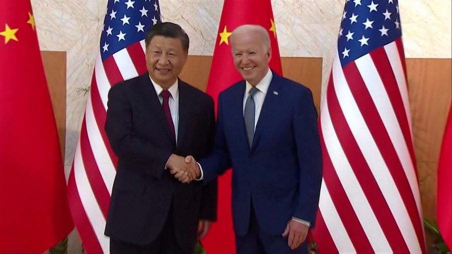 Joe Biden dan Xi Jinping bertemu sebelum pembukaan KTT G20 di Bali