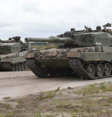 Leopard 2A4 - Rheinmetall_ airspace review