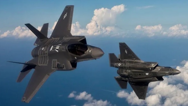 Lockheed Martin F-35_USAF_ AIRSPACE REVIEW