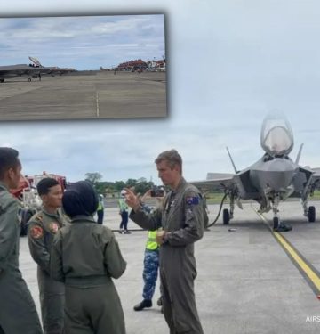 PENERBANG F-35A RAAF BERBAGI PENGALAMAN KEPADA PENERBANG TNI AU_ TNI AU_ AIRSPACE REVIEW (1)